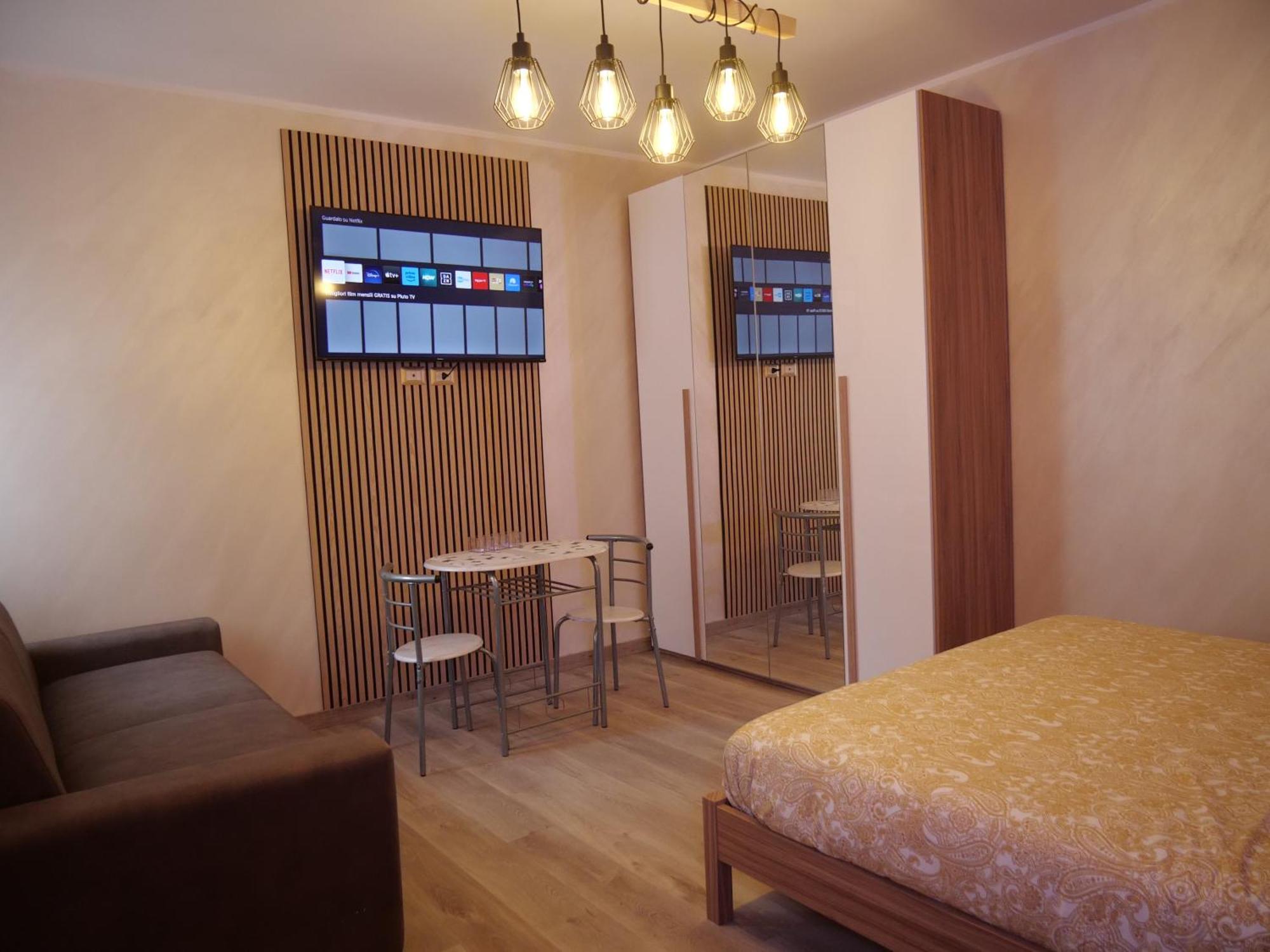 Our Guest House ฟิวมิชีโน ภายนอก รูปภาพ